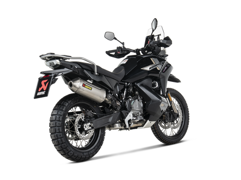 Akrapovic Slip On Titanium CF MOTO 800MT-X