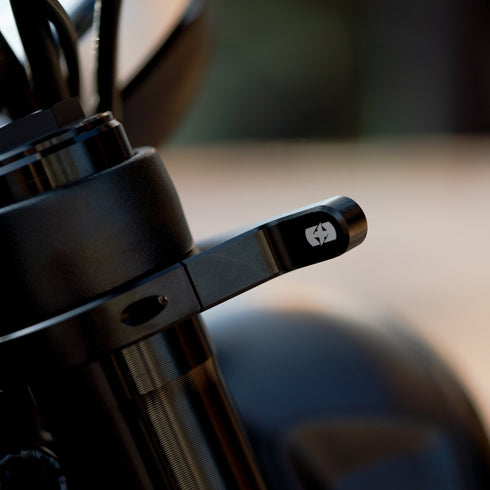 Oxford Dark Turner - Sequential Fork Mounted Indicators