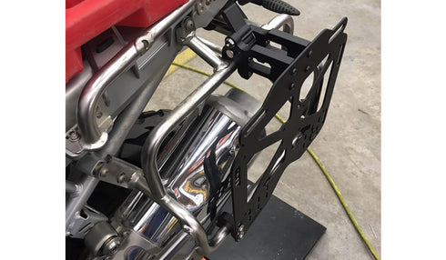 Giant Loop Pannier Mounts