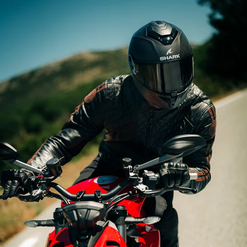 Shark Spartan GT Pro Carbon Skin Helmet - DAD (Carbon/Anthracite/Carbon)