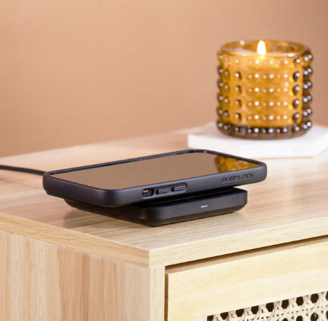 Quad Lock Home/Office Wireless Charging Pad