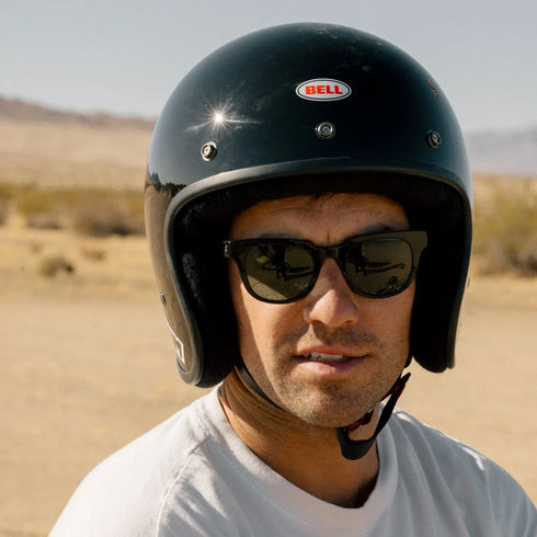Bell Magnum Solid Helmet - Black Gloss