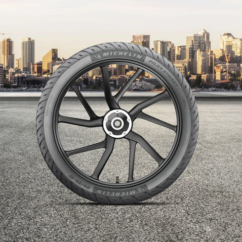 Michelin Pilot Street 2 Rear Tyre - 130/70-17 M/C (62S) TL — Tyres (image 4 of 11)