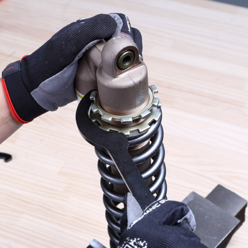 Unit Shock Wrench L